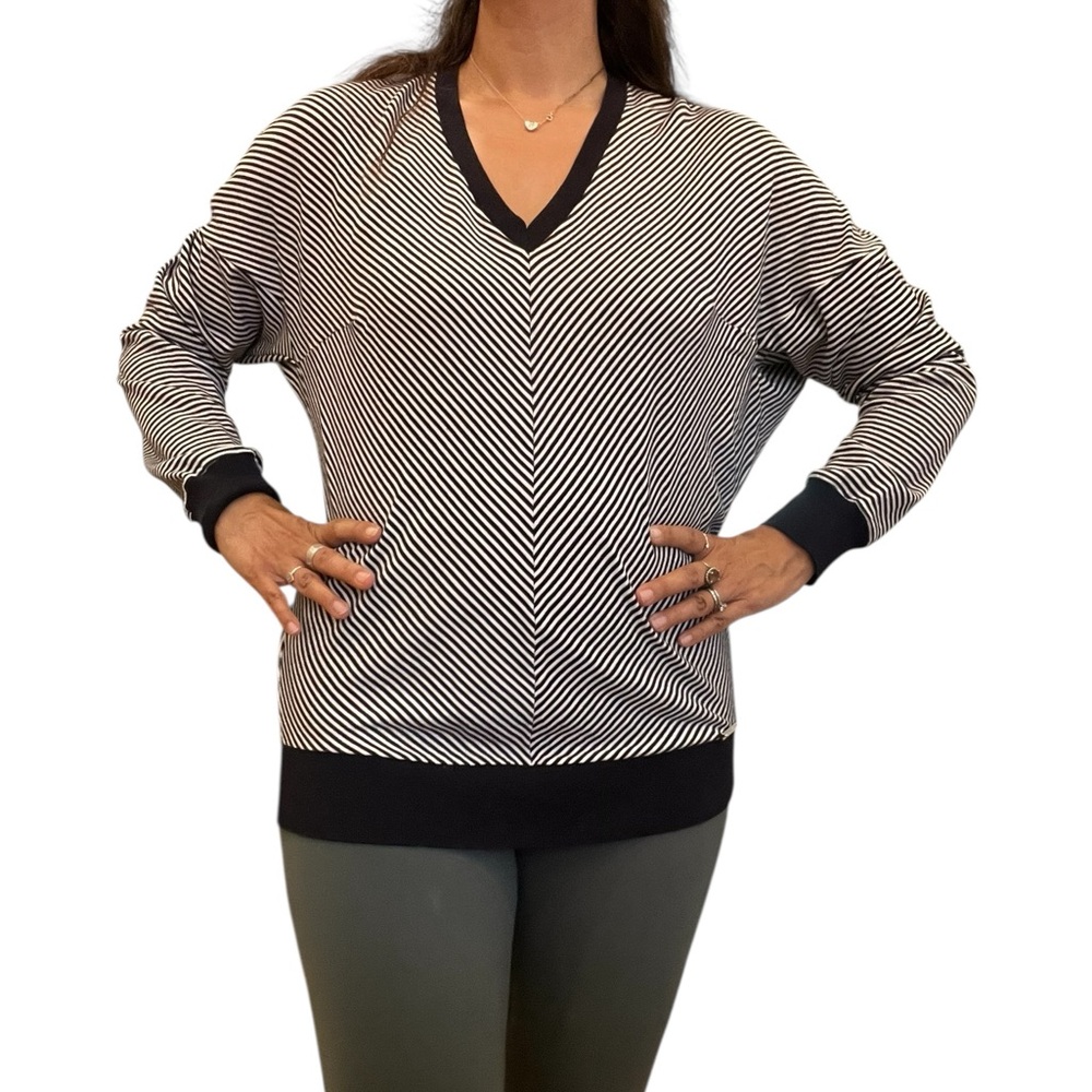 Michael Kors Striped Black and White V-Neck Sweater Medium